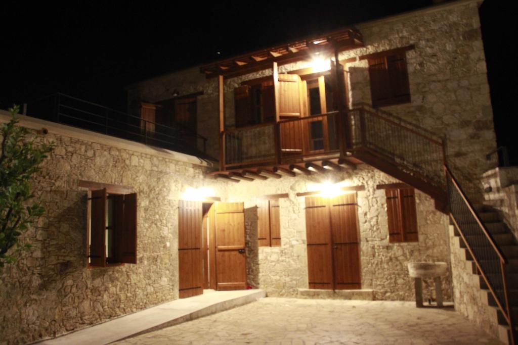 Hotel Marmaras Lysos Exterior foto